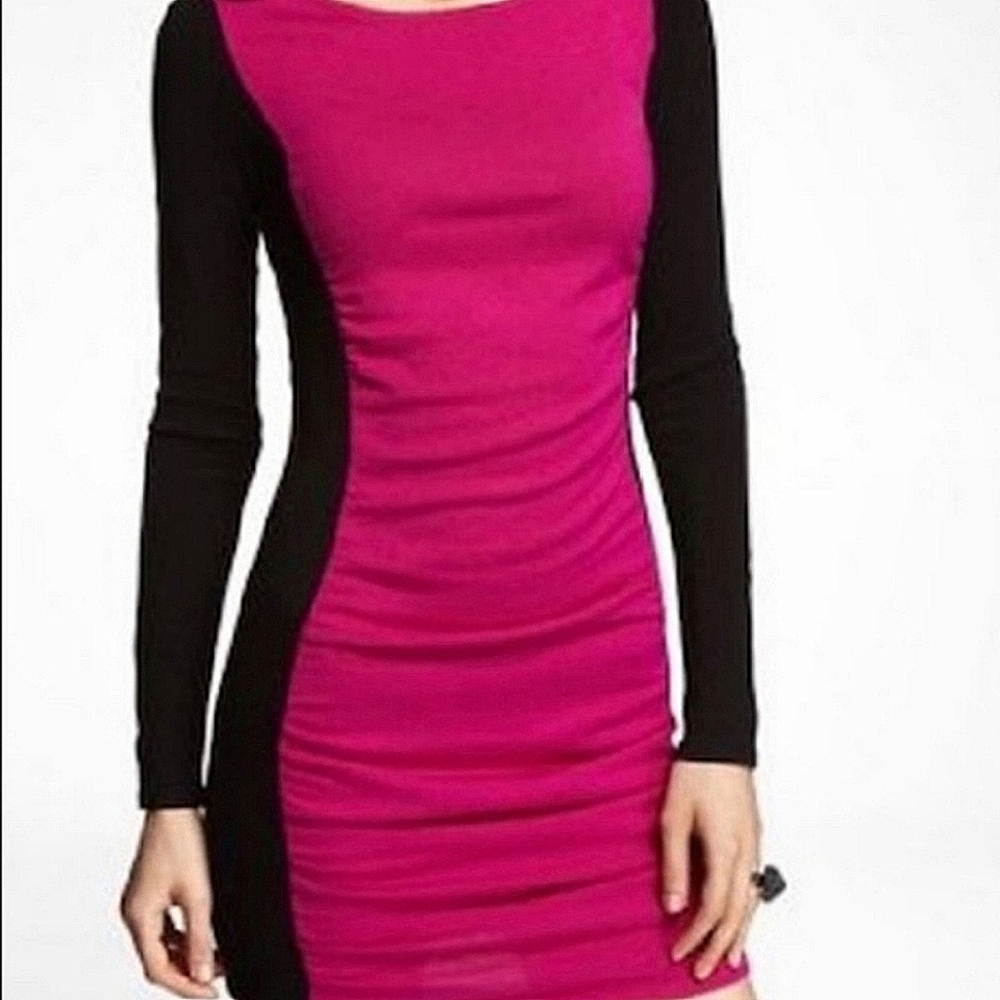 Express Mini Bodycon Dress Ruched Sweater Pink & Black Long Sleeved Color Block